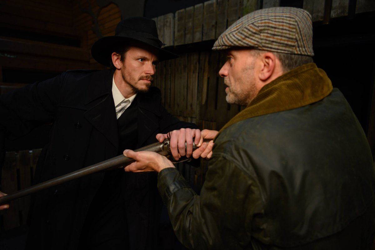 #Review: Foxfinder at @SewellBarn #Norwich till 7 Jun
"A strange and disturbing dystopian world unfurls in this gripping and unsettling thriller."
cultivated.org.uk/reviews/2025/f…
#Norfolk #drama