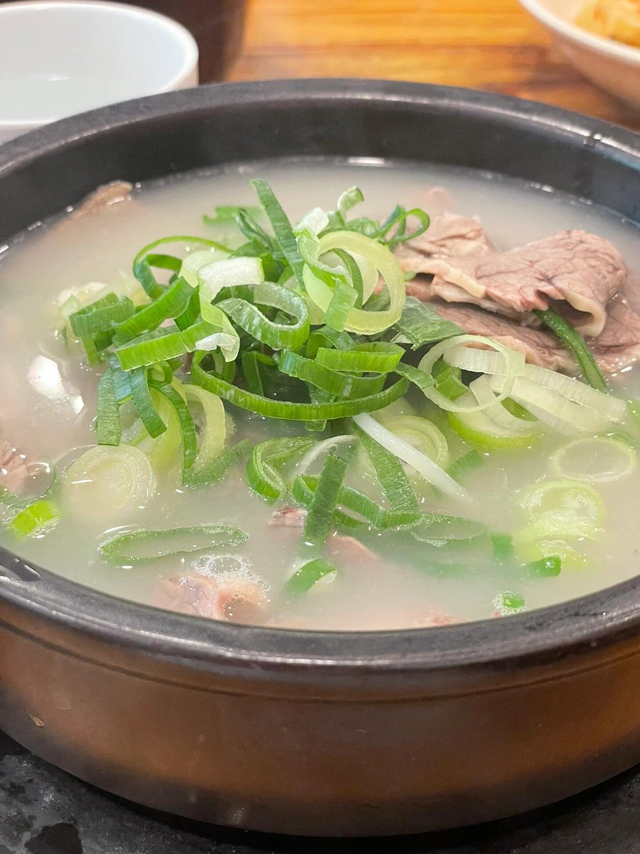 今日の朝食は美味しい牛肉麺😋