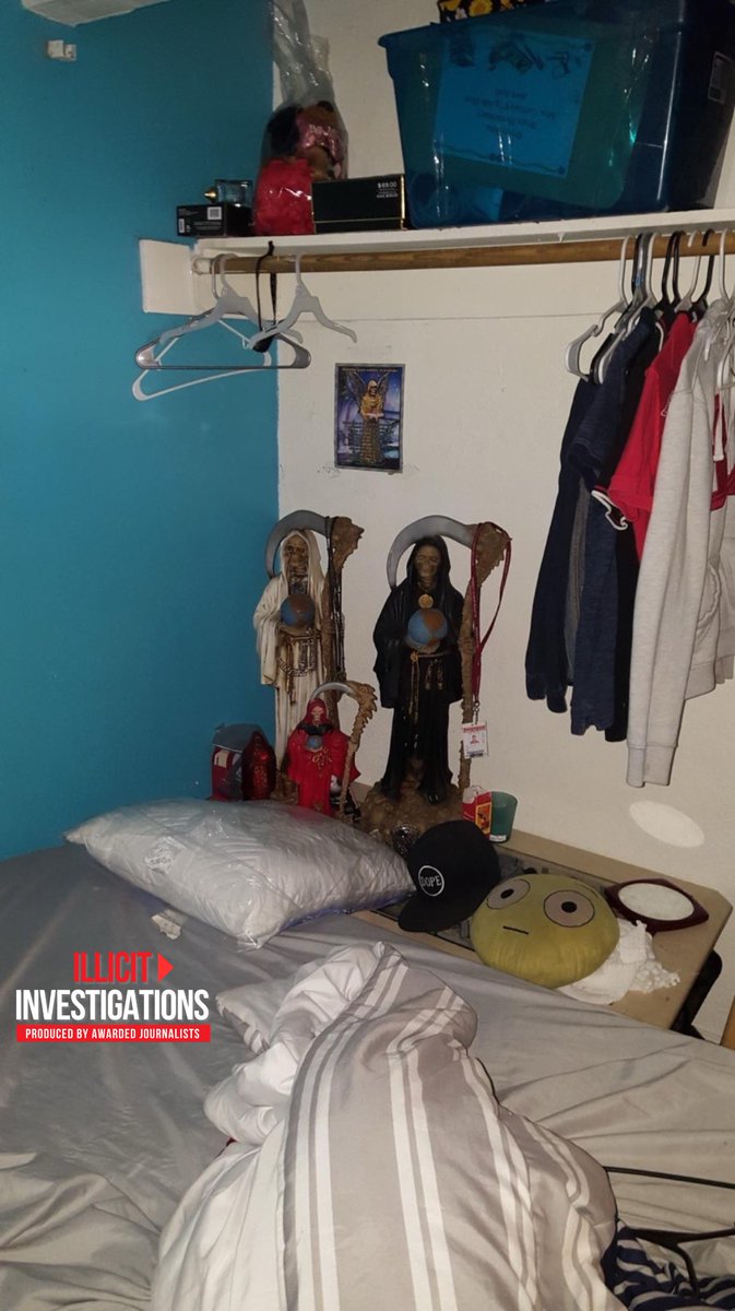 #Exclusiva #Laredo #Texas Un niño sicario fue arrestado en el sur de Texas, acusado de varios delitos de armas y de intento de homicidio. Las investigaciones indican que fue reclutado por el Cartel del Noreste (CDN) para hacer trabajos en Estados Unidos. En su habitación, los