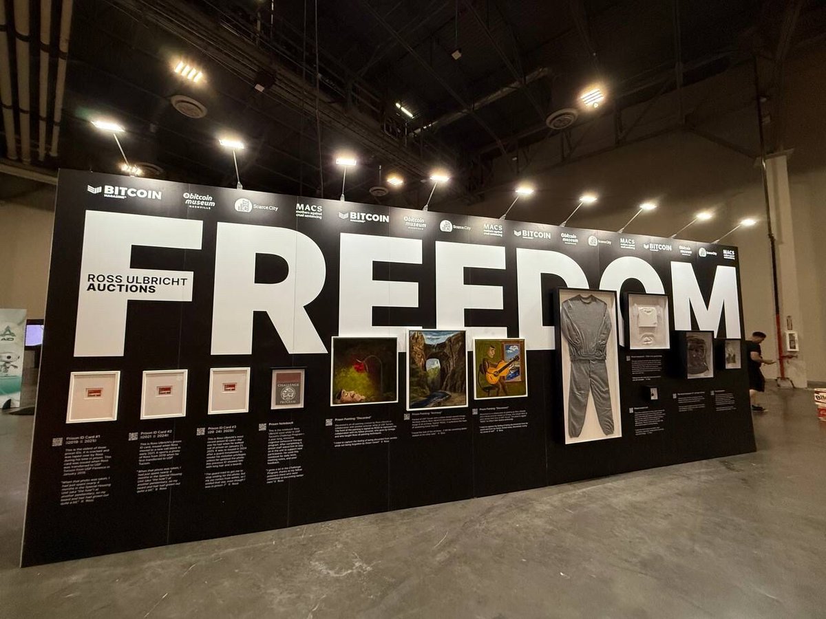 🚨 BREAKING: "Oggetti personali e opere d'arte di Ross Ulbricht in mostra all'asta durante il Bitcoin Conference; parlerà a #Bitcoin2025 tra due ore!"