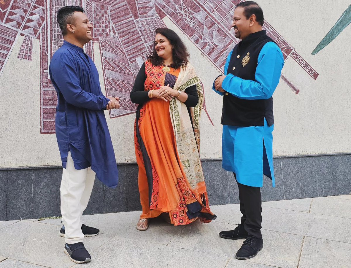 Performed today at the Azim Premji University, Bangalore with the incredible Dr.@deepti.navaratna and <a href="/shadrach/">D</a>.solomon sir on 'Dialogues with the Divine - Reinvoking Gandhi', a beautiful celebration of our social, spiritual, and cultural diversity through music and poetry.