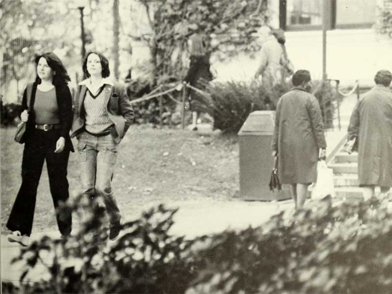 Barnard Reunion 2025 is officially underway! Meet Allegra “Happy” Haynes ’75, who returns to campus for her 50th reunion this year. bit.ly/4j8zRL6