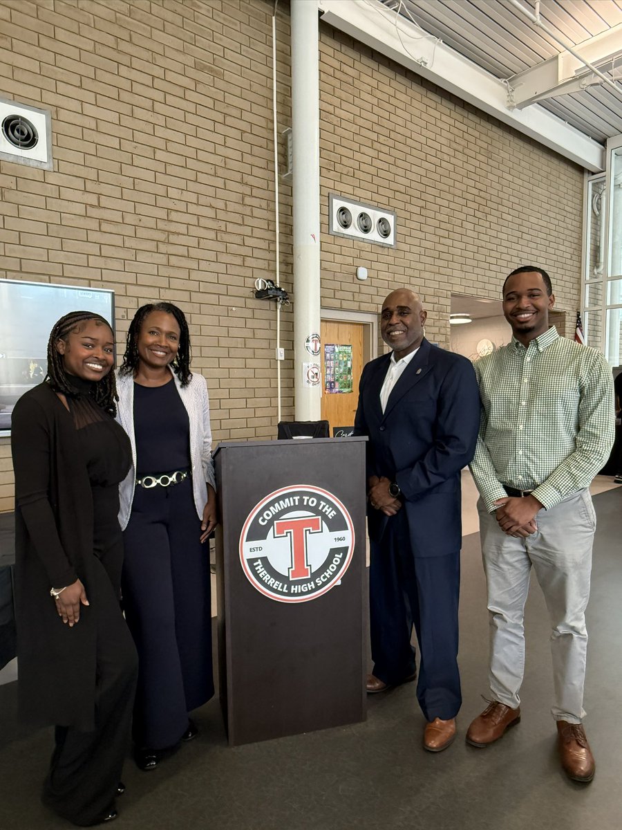 D. M. Therrell High School (@apstherrell) on Twitter photo D.M. Therrell High School would like to wish a huge congratulations to Assistant Principal Dr. Byron White on his retirement! Thank you for 30 years in molding young minds! <a href="/apssupt/">Dr. Bryan Johnson</a> <a href="/apsupdate/">ATL Public Schools</a> D.M. Therrell High School would like to wish a huge congratulations to Assistant Principal Dr. Byron White on his retirement! Thank you for 30 years in molding young minds! <a href="/apssupt/">Dr. Bryan Johnson</a> <a href="/apsupdate/">ATL Public Schools</a>