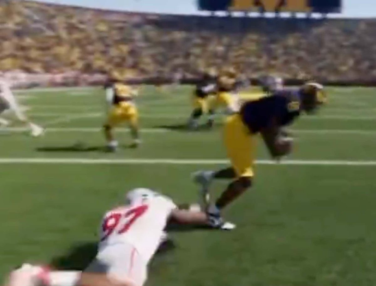 EA Sports (Led By Their Michigan Man Senior Producer) Is Back At It Again With More Character Assassination Of Ohio State Via The Use Of Video Game Trailers buff.ly/uVnwdxr