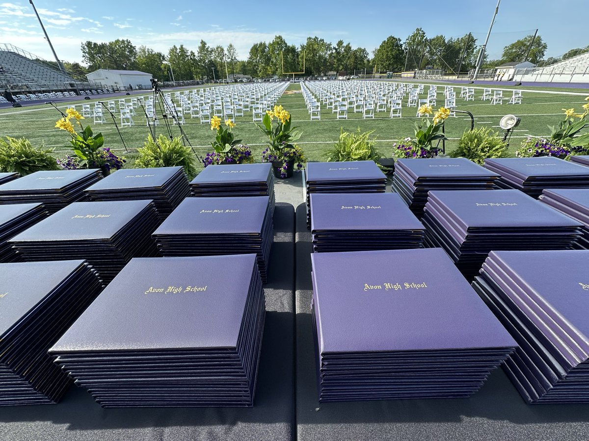 Almost time!!!! 🎓🎓🎉🥳