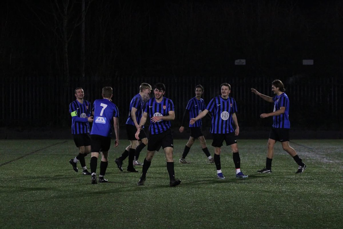 Liam Hand tweet media