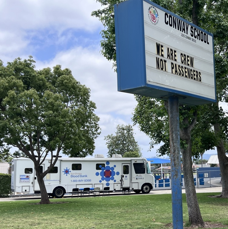 Blood Mobile is open! 6th graders learned all about the body systems and wanted to give back by organizing this blood drive. Come donate now.