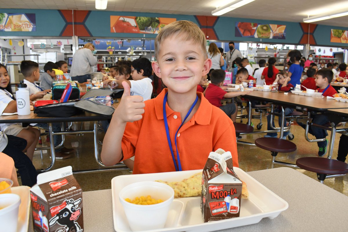 El Paso ISD (@elpaso_isd) on Twitter photo El Paso ISD Food & Nutrition Services is serving up meals for all kids aged 1–18 all summer long! 🍎☀️
Summer Meals begin Monday, June 9, at select locations! 🌟✅
Learn more ➡️ bit.ly/Meals_0529
#ItStartsWithUs #ElPasoISD #EPISD #SummerMeals <a href="/EpisdEat/">EPISD Food & Nutrition Services</a> El Paso ISD Food & Nutrition Services is serving up meals for all kids aged 1–18 all summer long! 🍎☀️
Summer Meals begin Monday, June 9, at select locations! 🌟✅
Learn more ➡️ bit.ly/Meals_0529
#ItStartsWithUs #ElPasoISD #EPISD #SummerMeals <a href="/EpisdEat/">EPISD Food & Nutrition Services</a>