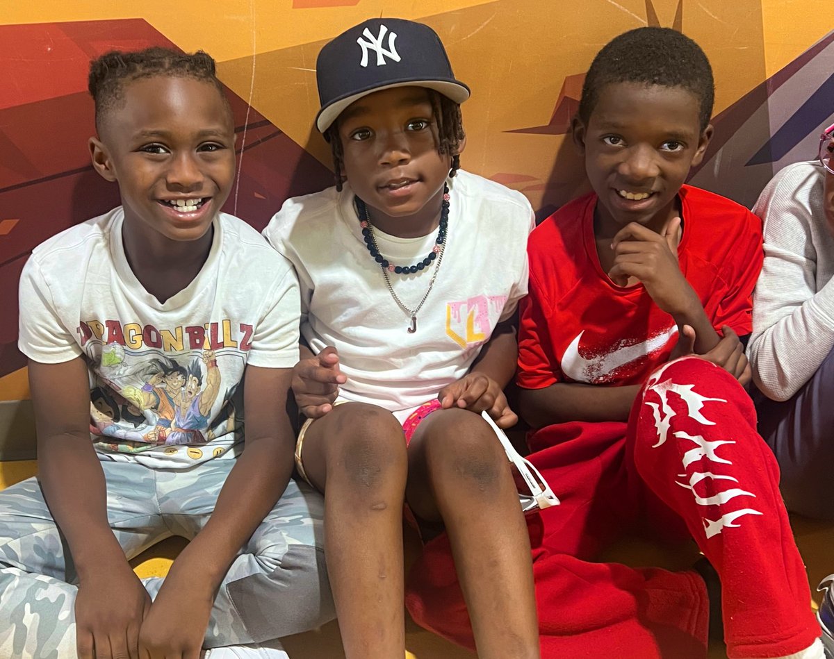 Erin L. Washington, M.Ed (@misse_wash) on Twitter photo Ss cheered our 5th grade on for their final walk through the <a href="/HumbleISD_ACE/">Autumn Creek Elementary</a> hallways! Congratulations on your new journey as you soar on, Blue Jays! Ss cheered our 5th grade on for their final walk through the <a href="/HumbleISD_ACE/">Autumn Creek Elementary</a> hallways! Congratulations on your new journey as you soar on, Blue Jays!