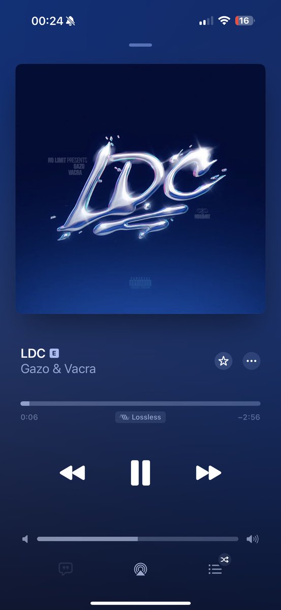 J’écoute les paroles y’a aucun rapport avec la ldc ou le psg c’est quoi cette merde