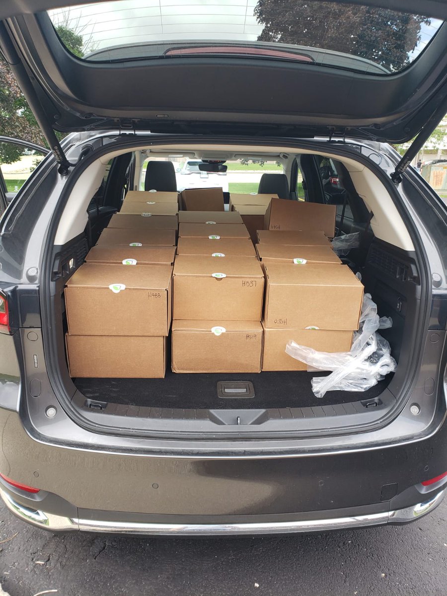 spornadosampler's tweet image. Spornado deliveries in Illinois and Wisconsin. 🇺🇲 We'll do what it takes to get our clients' samplers deployed! 🌽🌱 #agtech #corn #soybean #farmtwitter #agriculture
