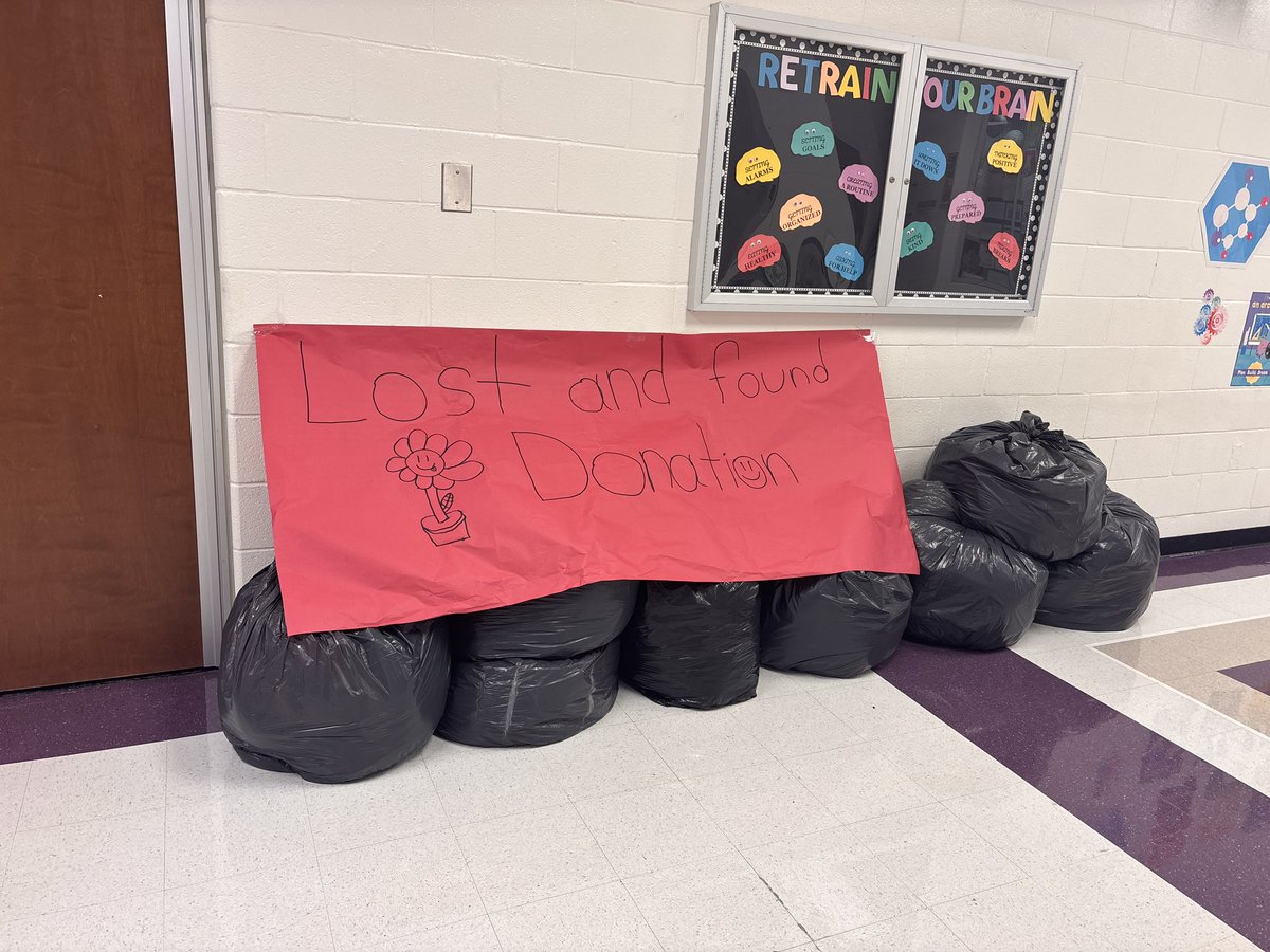 Our BETA Club rocks! A few of our members prepared our Lost and Found and Shoe Drive items for pick up today! We are grateful for their service to our school and community!🐝💜💛#HamptonProud <a href="/HES_HCS/">Hampton Elementary School</a> <a href="/michellewil2/">Michelle Williams</a> <a href="/mrsj_cohen/">Mrs. Janae' Cohen, Ed. S.</a> <a href="/missasu98/">Joycelyn Jackson</a> <a href="/nationalbeta/">National Beta</a>