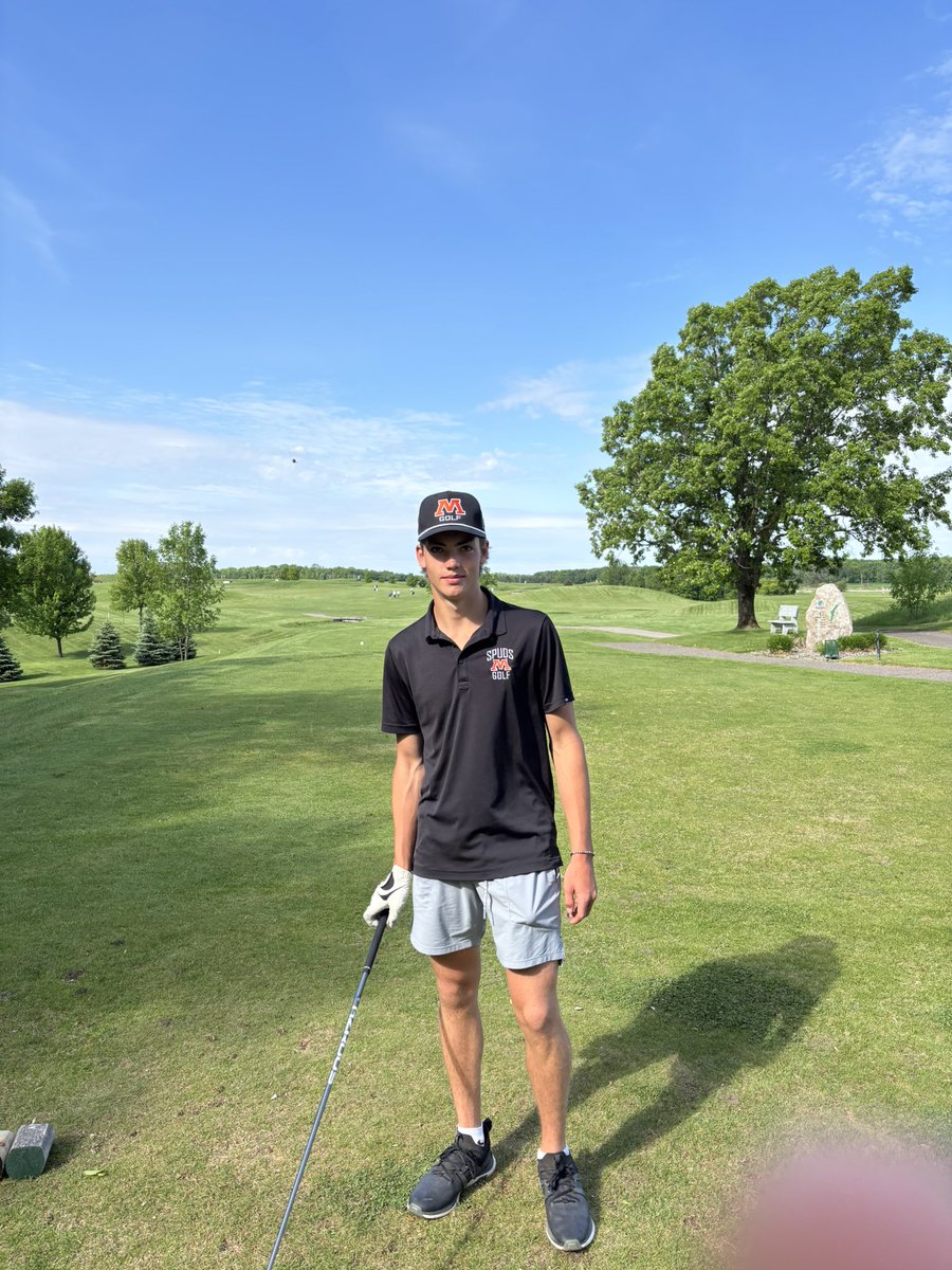 The one and only Max Cullen. He can impress the best with his ability to strike a golf ball with the driver off the deck. Good season Max!