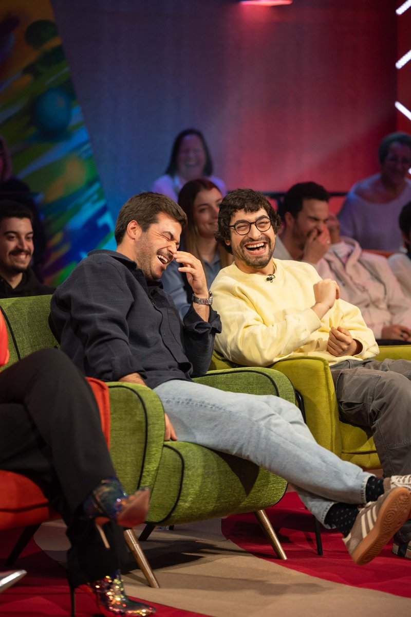 5meianoite tweet media