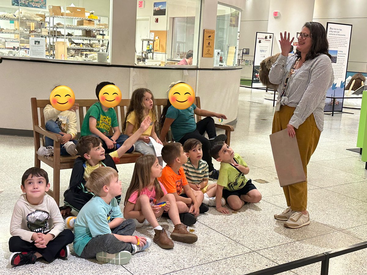 We had the best time on our field trip today to the museum and planetarium!🌎🪐🦖🦕 <a href="/FSDVikings/">Farmingdale School</a>