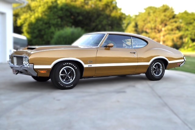 MCACN's tweet photo. Andrew Baer, Alabama
1970 Oldsmobile Cutlass S W31 Holiday Coupe
MCACN 2025 Class of 1970 W31 Invitational Sponsored by NCM Insurance and Hosted by Nickey Performance
#mcacn #mcacn_show #mcacnshow #musclecars #musclecar #mcacn2025 #olds #w31 #oldsw31 https://t.co/fvZ2EPmSI1