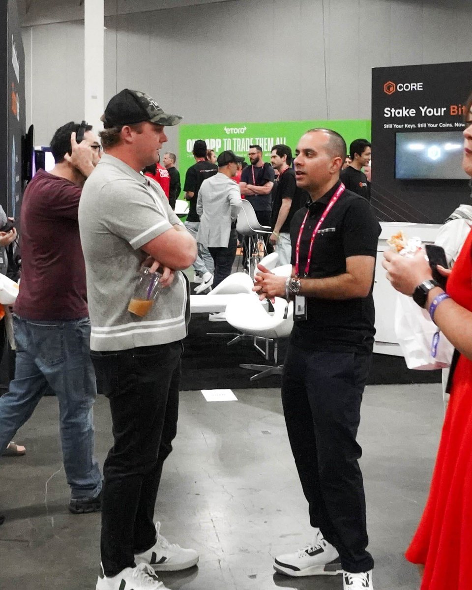 Bitcoin conferences are for friendships, a sense of belonging, and fruitful alliances