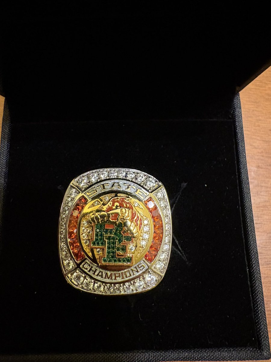 CoachT1920's tweet image. Last night was the Ring ceremony/Gala for the 2025 Boys State Champs! ๐๐ Huge congrats to Coach McNabb and all the boys โ what a season, what a journey. Proud of every moment! #StateChamps #RingSeason @blanche_ely @Tav_Williams @JRMcNabb3