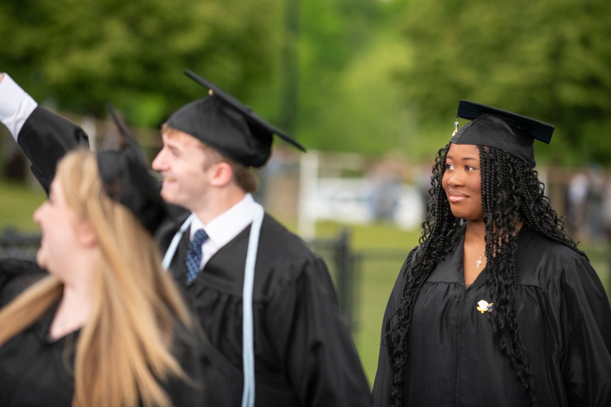 Seneca_Valley's tweet photo. Often when you think you’re at the end of something, you’re at the beginning of something else. – Mister Fred Rogers
#SVClassof2025 #SVTogether #SVGraduation #SVProud #SV2425
Photo Credit: Bill Paterson https://t.co/qGNxGUkY5R