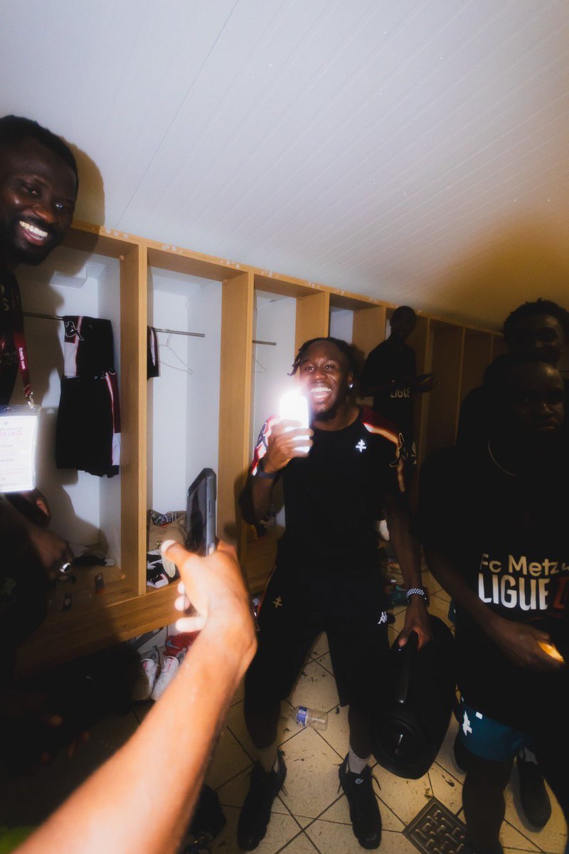 FC Metz ☨ tweet media