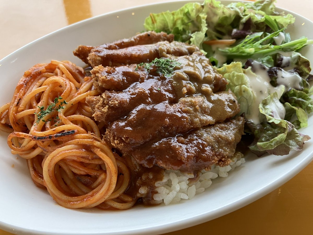 junspubforest's tweet image. Last week I visited Nagasaki and I ordered Turkish Rice, which was listed as the specialty dish there.
It has nothing to do with the Republic of Turkey, so I don’t understand that naming🤔
I thought it was a children’s lunch, not a beer appetizer😅
#beer #appetizer #japanesefood
