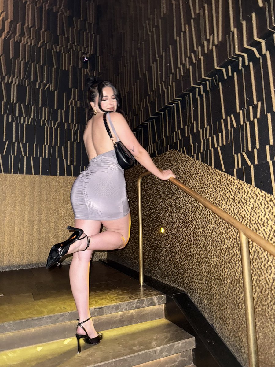 kaliigoddess's tweet photo. I like nice things 💅🏻 #paypigswelcomed #goddess #princess #paypig https://t.co/iUWTpXm5zK