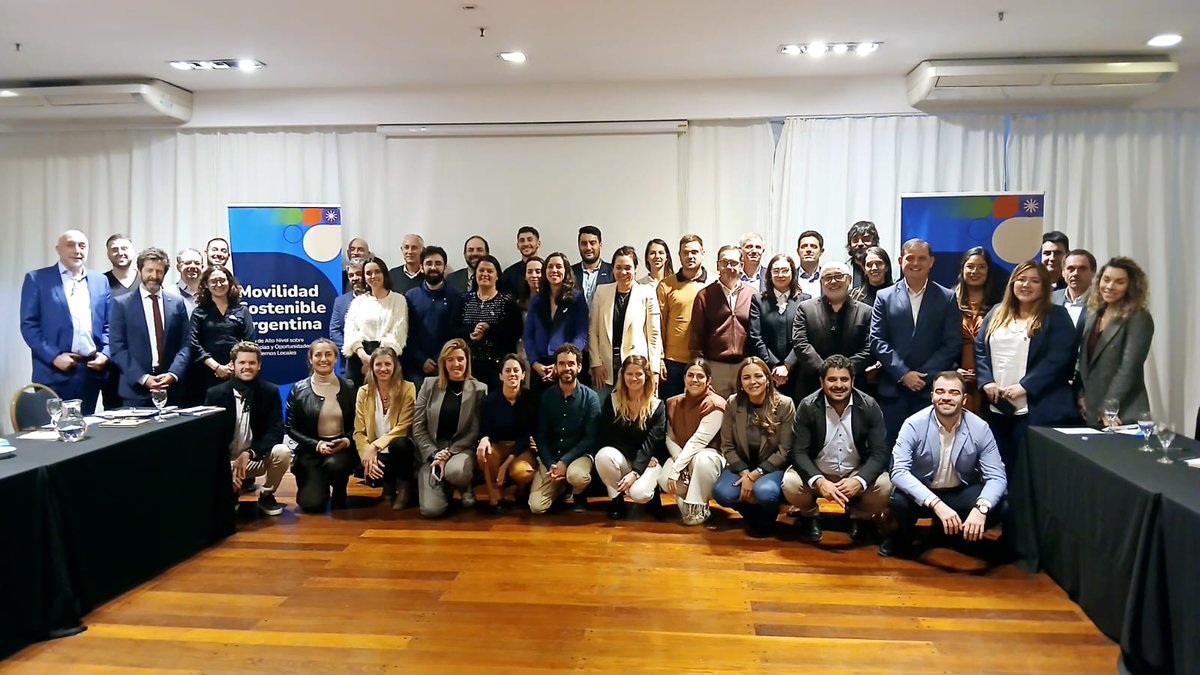 Agencia Francesa de Desarrollo (@afd_es) on Twitter photo 🚲 Con EUROCLIMA+ Argentina dimos un paso más hacia ciudades + inclusivas y sostenibles.
AFD acompañó la creación de Biciescuelas:
✔ Metodología replicable
✔ Kits pedagógicos
✔ Formación local
Educación, inclusión y movilidad con visión de largo plazo. #TeamEurope <a href="/UEenARG/">Unión Europea en Argentina</a> 🚲 Con EUROCLIMA+ Argentina dimos un paso más hacia ciudades + inclusivas y sostenibles.
AFD acompañó la creación de Biciescuelas:
✔ Metodología replicable
✔ Kits pedagógicos
✔ Formación local
Educación, inclusión y movilidad con visión de largo plazo. #TeamEurope <a href="/UEenARG/">Unión Europea en Argentina</a>
