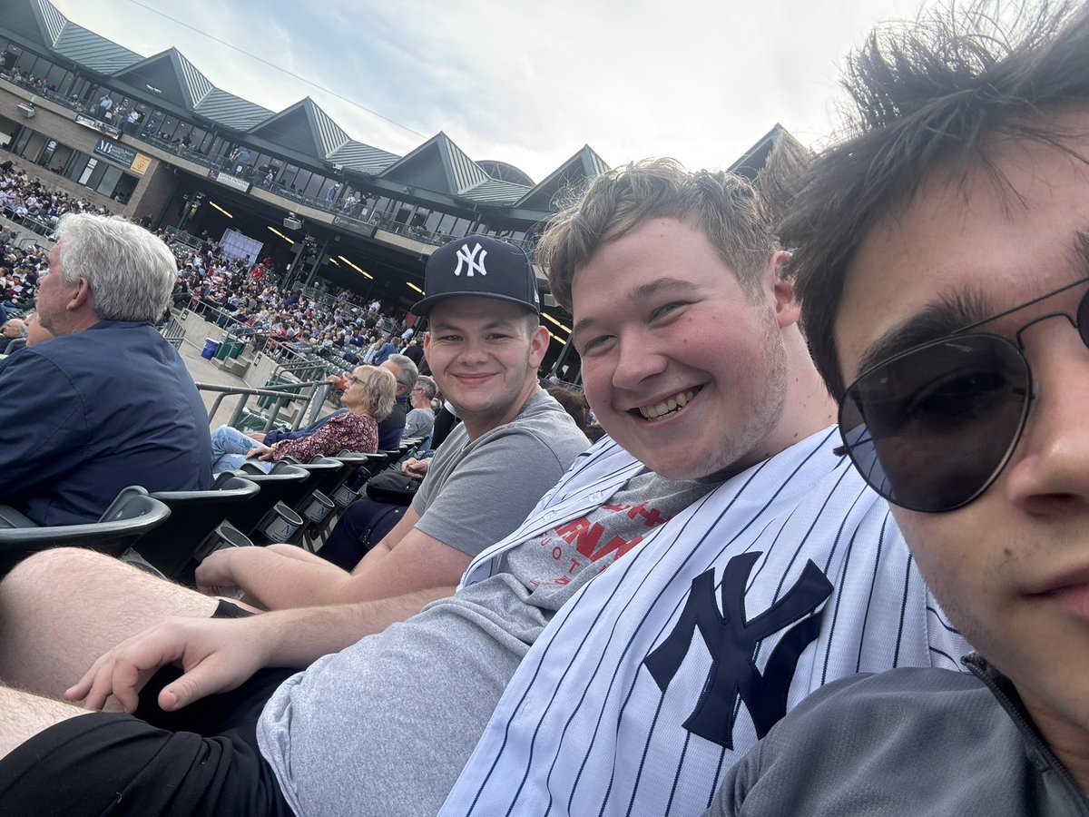 316Gubs's tweet photo. The Gubs are at the favorite pastime, watching the @SOMPatriots play some ball! Here we go Patriots! #jazz #goodday #gabe https://t.co/d7k0D4RP63