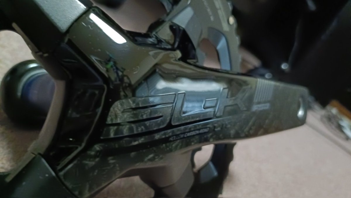 sprint_55's tweet image. 52-36Tと54-39T(クソデカロゴ)比較
存在感が段違いすぎる、みんな買え(なお流通量)