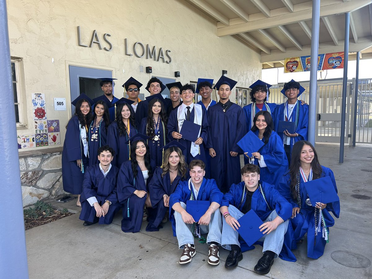 Dr. Carlos (@drcarloslhcsd) on Twitter photo #LHCSD- La Habra HS and Sonora HS graduates come back to visit their Elementary School at Las Lomas on Graduation day! <a href="/LHSchools/">La Habra Schools</a> <a href="/fjuhsd/">Fullerton Joint Union High School District</a> #LHCSD- La Habra HS and Sonora HS graduates come back to visit their Elementary School at Las Lomas on Graduation day! <a href="/LHSchools/">La Habra Schools</a> <a href="/fjuhsd/">Fullerton Joint Union High School District</a>