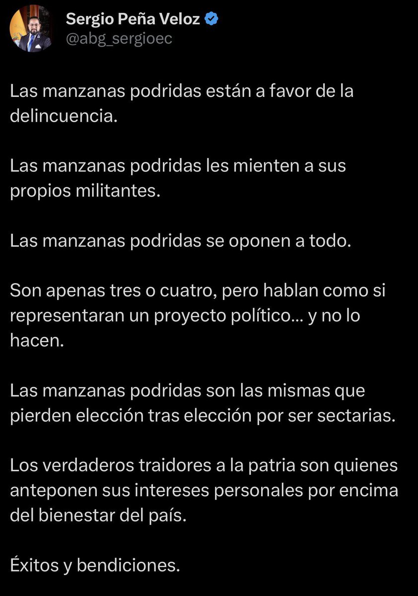 ME BOTAN LAS MANZANAS PODRIDAS 

El asambleísta expulsado del correísmo, <a href="/abg_sergioec/">Sergio Peña Veloz</a>, reaccionó a la decisión de la RC de apartarlo de sus filas, indican que “las manzanas podridas están a favor de la delincuencia”.

Peña votó a favor del informe de la Comisión de Desarrollo