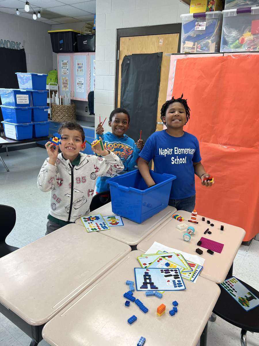 Napier_School's tweet photo. 1st day of Promising Scholars at Napier. Let the good times roll in. π
πΎ @MetroSchools @mnps_fcp @DrKSeay #WinWithNapier #EveryTigerKnown https://t.co/Z1rV3PMYmG