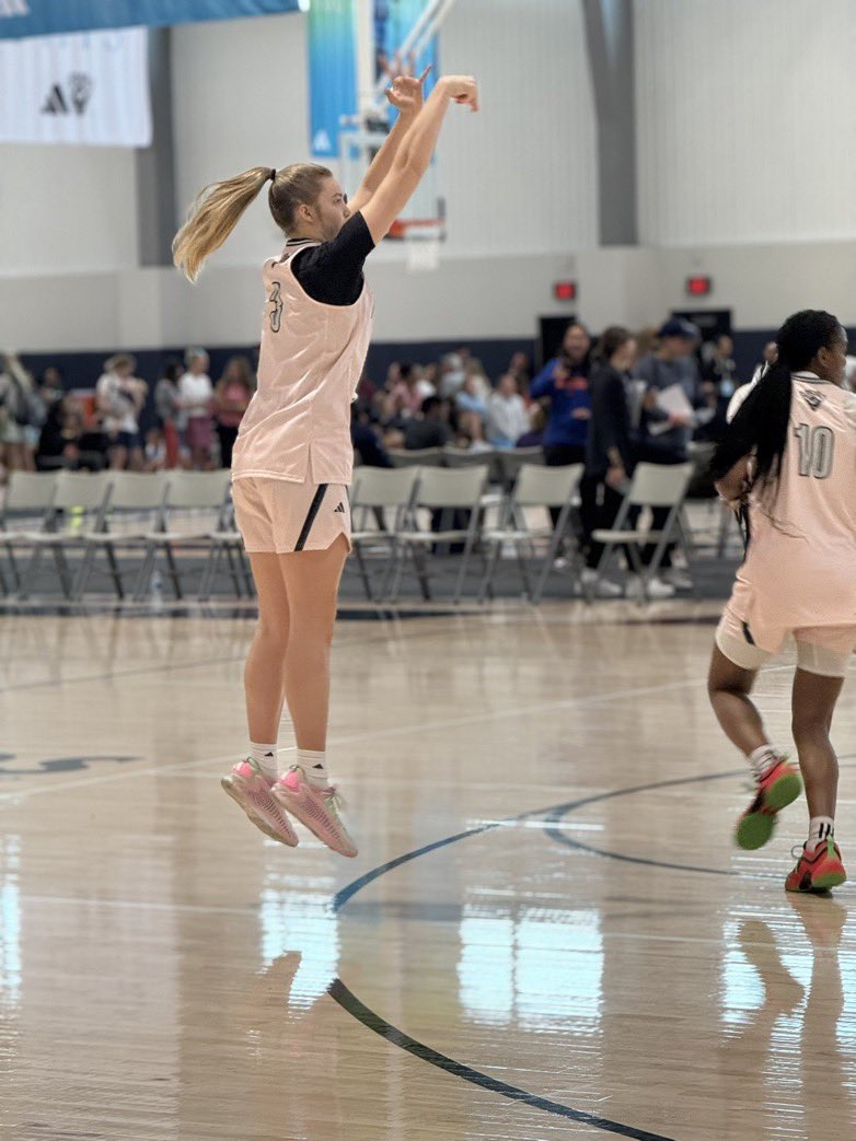 Cody Thomas (@cody_thom33) on Twitter photo 🔥 FRESHMAN FLAME 🔥
Charlotte McCurry (<a href="/charmccurry/">Charlotte McCurry</a>) is entering high school already DOMINATING varsity hoops.
22.5 PPG as an 8th grader with <a href="/jhgirlsbball/">JOHN HARDIN LADY 🏀</a>
1K career points. D1 offer in hand.
Class of 2029 is on watch. 👀🏀
Full story below ⬇️
“Freshman Flame: Charlotte 🔥 FRESHMAN FLAME 🔥
Charlotte McCurry (<a href="/charmccurry/">Charlotte McCurry</a>) is entering high school already DOMINATING varsity hoops.
22.5 PPG as an 8th grader with <a href="/jhgirlsbball/">JOHN HARDIN LADY 🏀</a>
1K career points. D1 offer in hand.
Class of 2029 is on watch. 👀🏀
Full story below ⬇️
“Freshman Flame: Charlotte