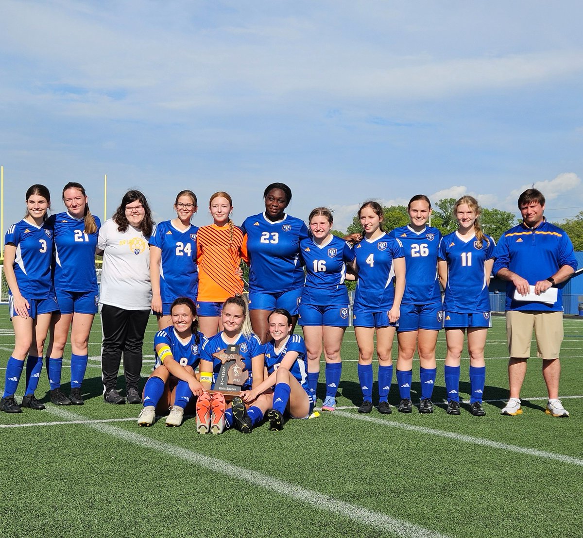 The Lady Lakers scored a 5-1 win over Mich. Lutheran to capture the Div. 4 Soccer District Championship.