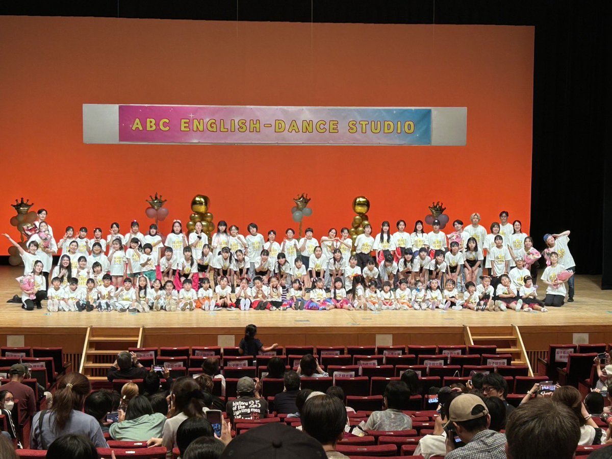 ダンス教室を経営しているけどなかなか生徒が集まらない！そんな方！ABCの仲間になりませんか？
一緒にワクワクするイベントたくさんしましょう♪

abc-english-dance.com/fc/
