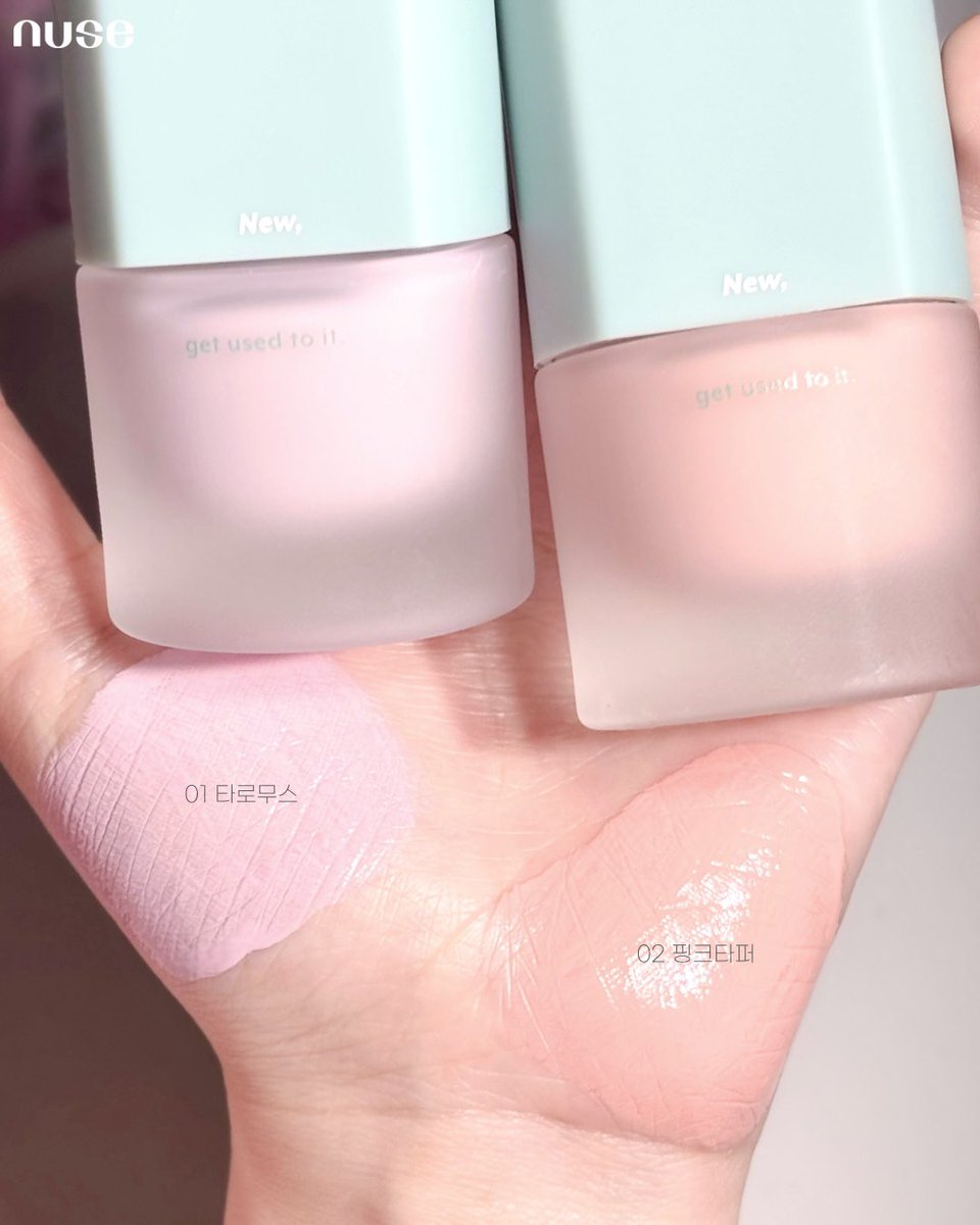 #제품제공 #RT이벤트
#RT 해주신 5분에게 누즈 케어 치크 기획세트를 드립니다💕

보송하게 모공 요철 커버까지 해주는 지속력 좋은 무스 케어 치크가 이번 올영세일을 맞아 미니 쿠션 기획으로 찾아왔어요💗

메인 컬러인 타로무스와 핑크타퍼를 타래로 더 자세히 보여드릴게요〰