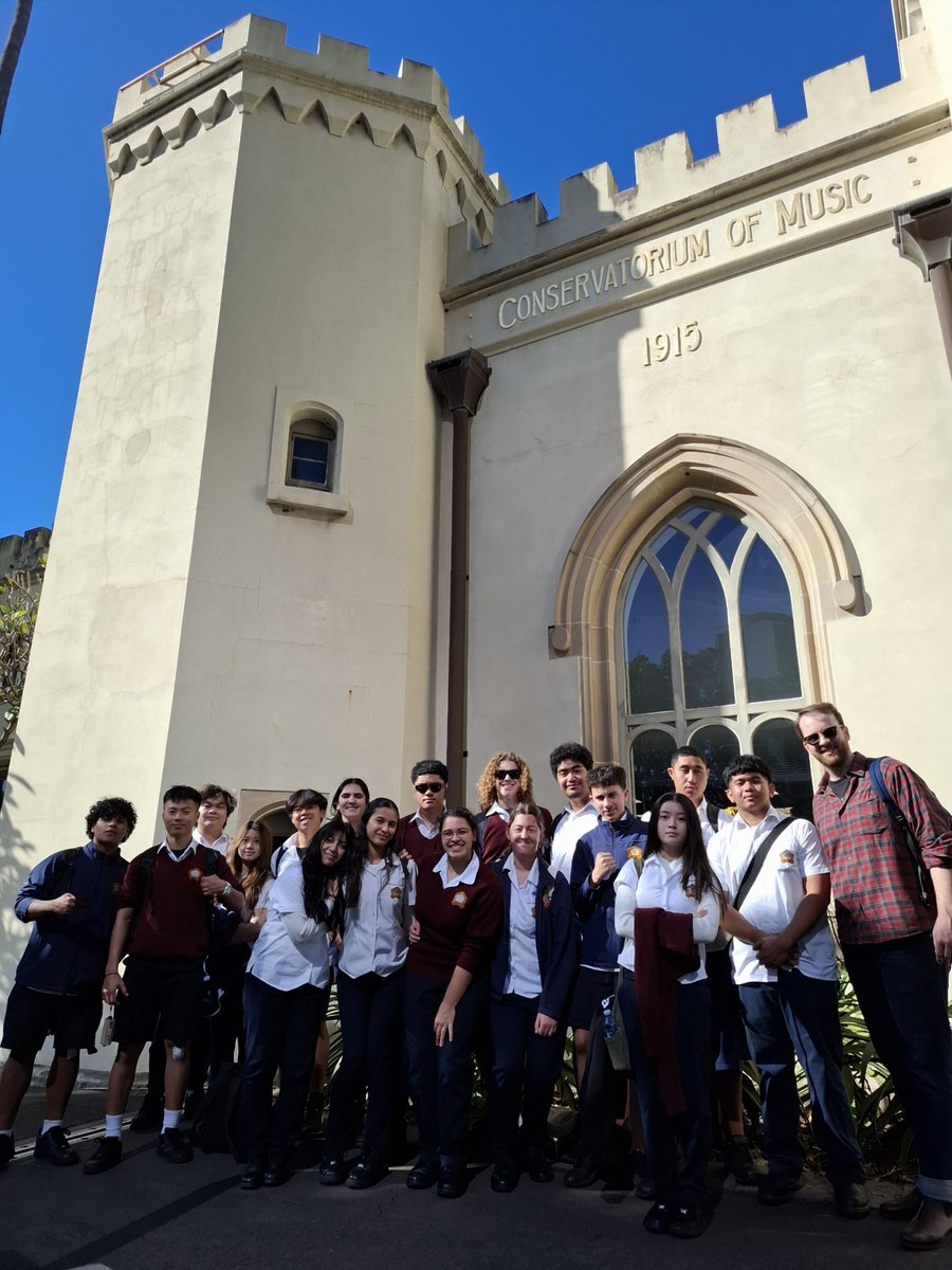 On Wednesday, Year 11 Music students visited the prestigious Conservatorium of Music, where they enjoyed impressive opera performances in Verbrugghen Hall. The class was amazed by the vocalists’ harmonies and technical skill.