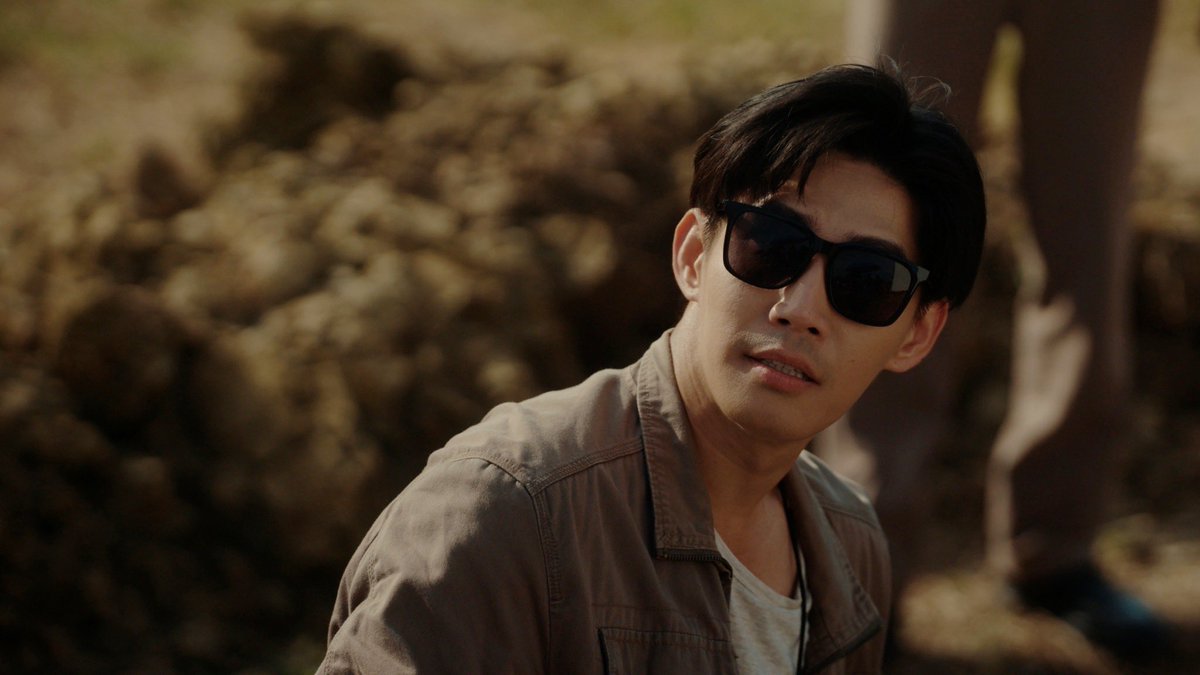 😎

น้องสาวหายนะ 
#HideandSis
#gmmtv