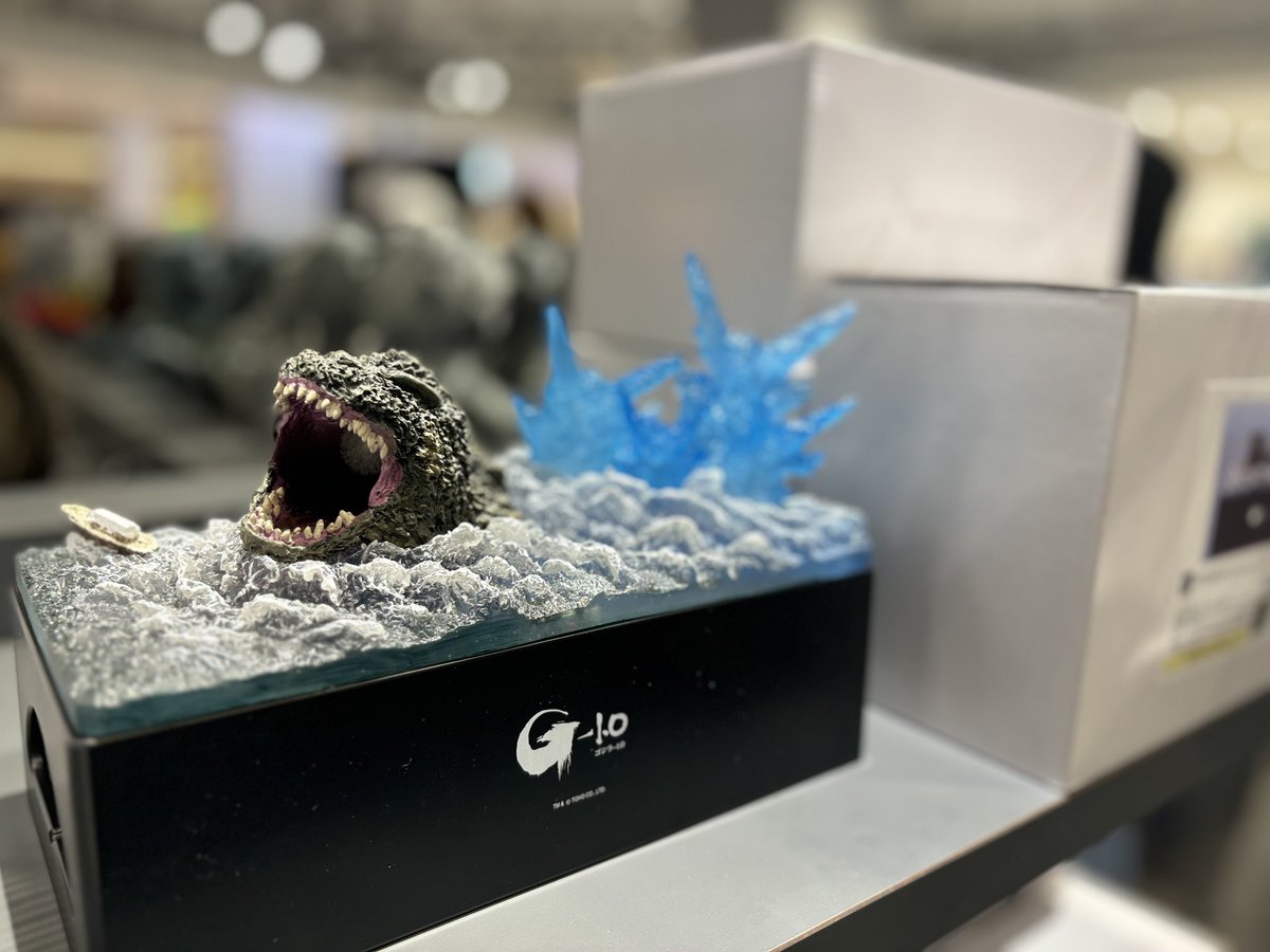 ゴジラ・ストア Daiba on X