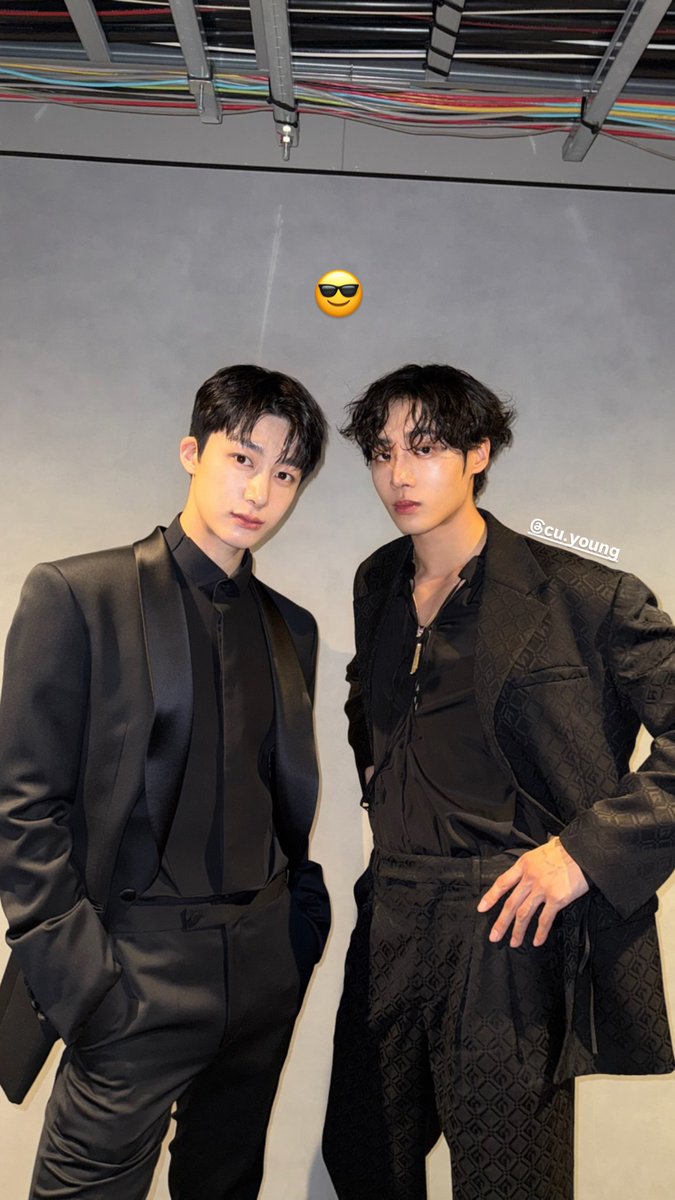 하 어쩌다 이렇게 찍게된건지 너무 궁금해 아 
ㅋㅋㅋㅋㅋㅋㅋㅋㅋㅋㅋㅋㅋㅋㅋㅋㅋ