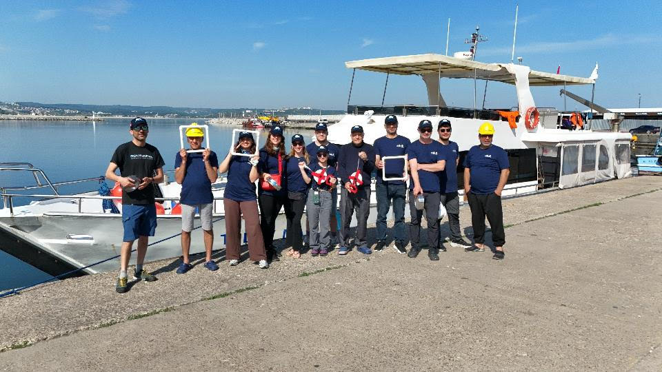 Scientific diving at Şile in Istanbul. <a href="/BRIDGE_BlackSea/">BRIDGE Black Sea</a>