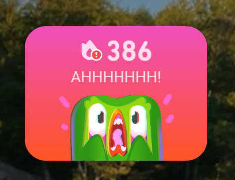knoname20's tweet photo. @duolingo this is so obnoxious, nothing makes me want to do a lesson less than this. It's 7:30 chill out, goddamn. https://t.co/htT8sUKRwu