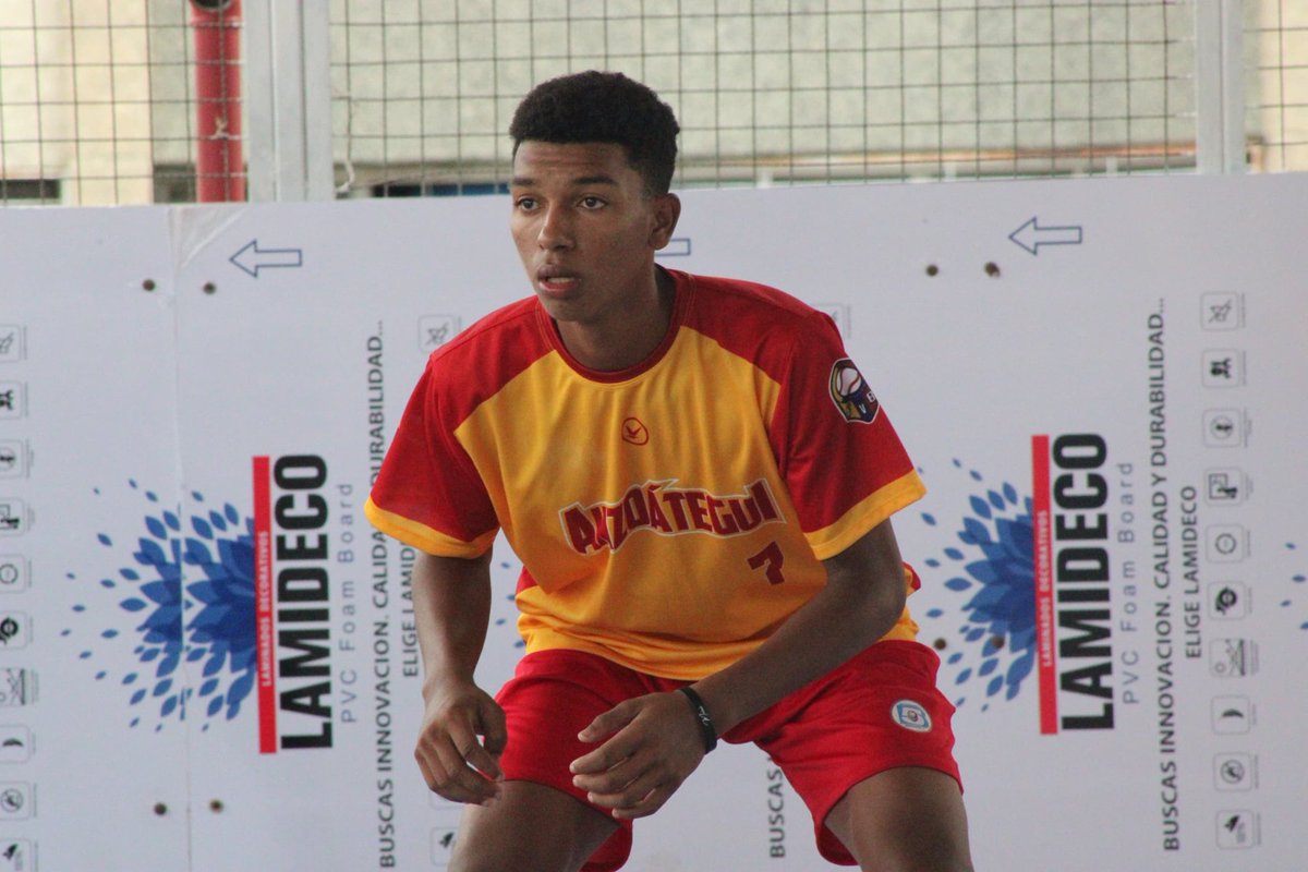 #NacionalAdultosB5 🤚🏻⚾

En imágenes 📸 la selección de Sucre Vs Anzoátegui en el IV Campeonato Nacional de Béisbol5 Adultos 

📍Caracas, Distrito Capital
🏟️ La Vega Stadium
💻 fevebeisbol.org

#NacionalesFEVEBEISBOL #LVB5
#BEISBOL5 #Baseball5

@baseball5