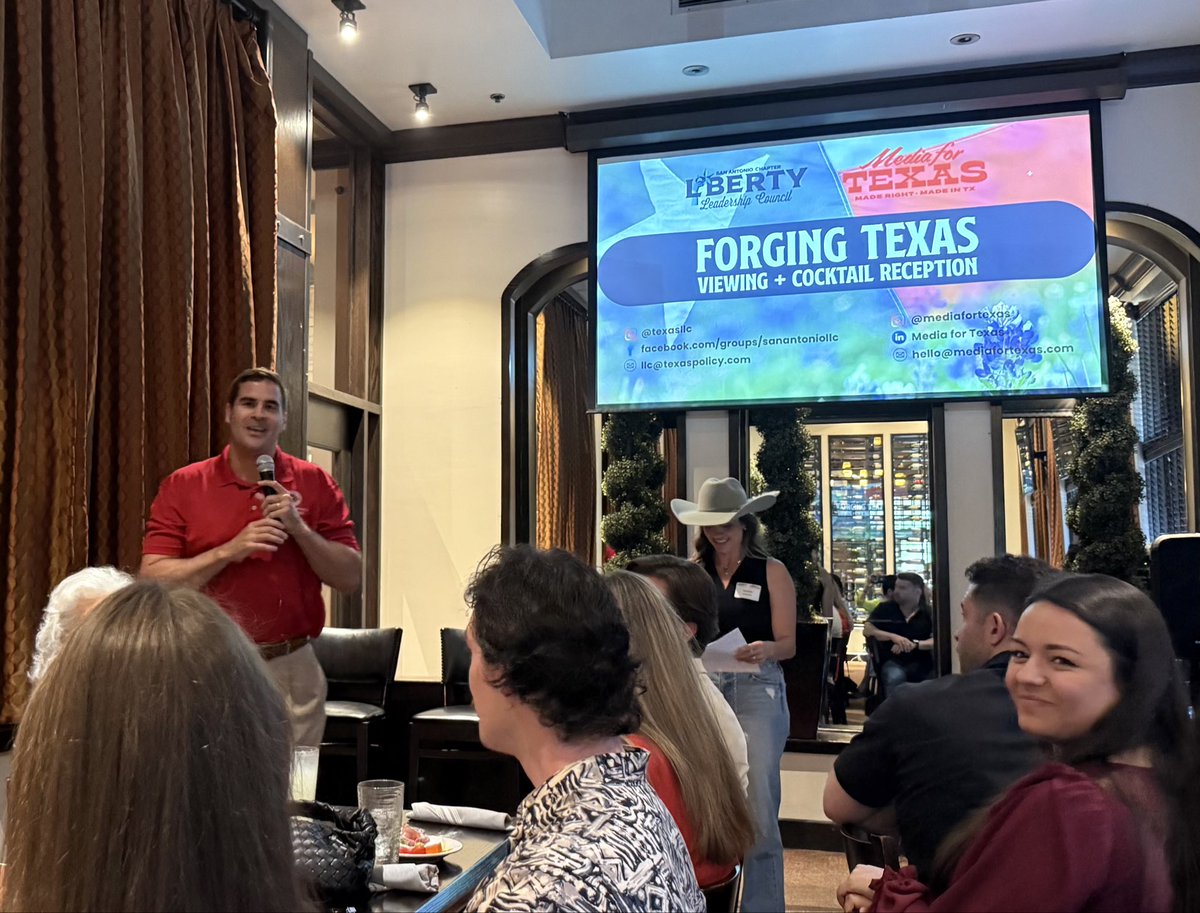 sylvester1630's tweet photo. Great Liberty Leadership Council group in San Antonio tonight watching @TPPF’s great Forging Texas films. #KeepTexasTexas https://t.co/BPn6P4b2a9