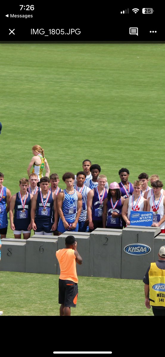 ScottieTrack's tweet image. Shoutout to the boys 4x100 team as they competed in 1A KHSAA State Track Meet today. They placed 4th overall and got a chance to stand on the podium.
@keyshawn_austin
@JaylenBradley22
@JerrickMartin1
@Donmetrias0717