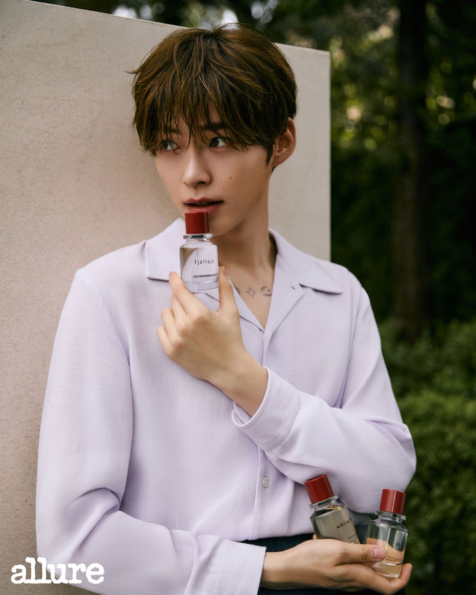 young_luving's tweet image. 제로즈 = 장미 / 성한빈 생일 = 장미 향 로스 출시.. 감성 미쳤네? 완벽한 시나리오.. 

#광고 #비요크앤베리스 #제로베이스원 #성한빈 #성한빈향수 #니치향수 #리퀴드퍼퓸바