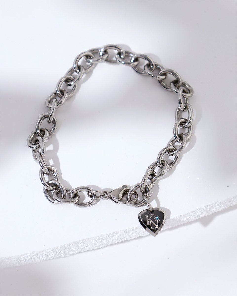 KENN × #LIONHEART コラボアクセサリー予約スタート🎉 ＼ 声優として多