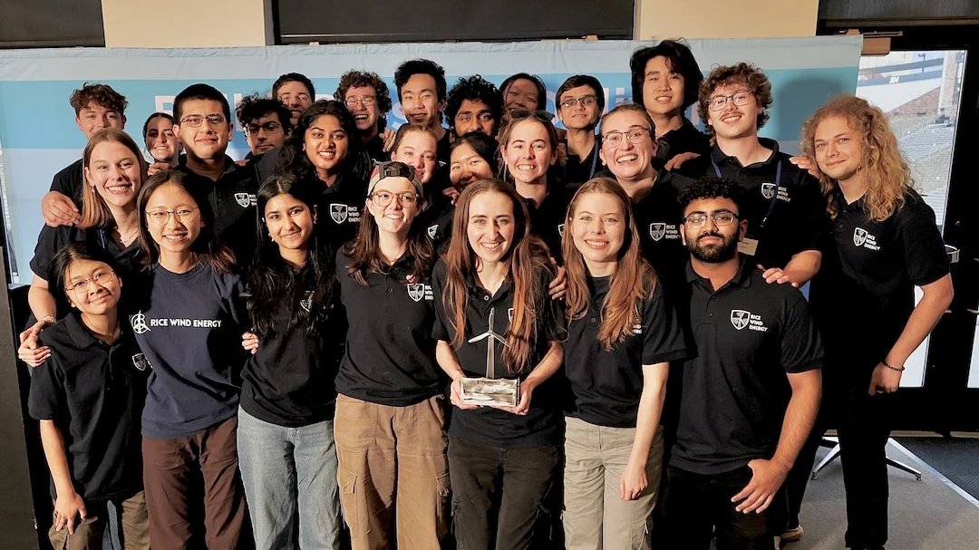 Rice Engineering and Computing (@riceengineering) on Twitter photo 🎉 <a href="/RiceUniversity/">Rice University</a>'s student-led Rice Wind Energy team soared to 🥈 2nd place at @Energy's 2025 Collegiate Wind Competition (CWC). Congrats!
<a href="/RiceMECH/">Rice University Mechanical Engineering</a> <a href="/RiceECE/">Rice Electrical & Computer Engineering</a> <a href="/RICE_OEDK/">OEDK-Rice University</a>, <a href="/RiceEngineering/">Rice Engineering and Computing</a>, <a href="/RiceEngineers/">Rice Engineering Alumni</a> & <a href="/RCELConnect/">Rice Center for Engineering Leadership</a> #SolvingforGreaterGood
🔗 news.rice.edu/news/2025/unwa… 🎉 <a href="/RiceUniversity/">Rice University</a>'s student-led Rice Wind Energy team soared to 🥈 2nd place at @Energy's 2025 Collegiate Wind Competition (CWC). Congrats!
<a href="/RiceMECH/">Rice University Mechanical Engineering</a> <a href="/RiceECE/">Rice Electrical & Computer Engineering</a> <a href="/RICE_OEDK/">OEDK-Rice University</a>, <a href="/RiceEngineering/">Rice Engineering and Computing</a>, <a href="/RiceEngineers/">Rice Engineering Alumni</a> & <a href="/RCELConnect/">Rice Center for Engineering Leadership</a> #SolvingforGreaterGood
🔗 news.rice.edu/news/2025/unwa…
