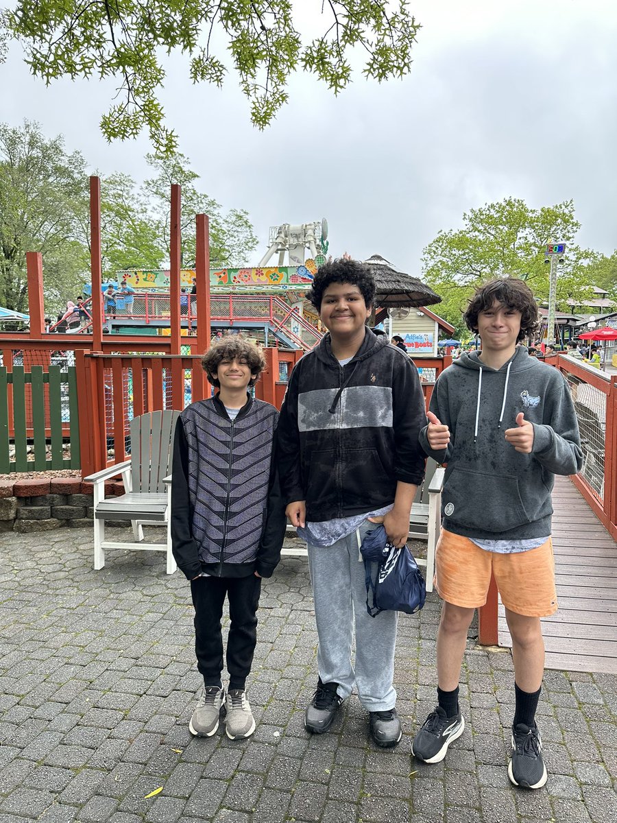 WestIslipOrch's tweet photo. Udall Music Department at LI Music Festival 2025 🎶✨ #WIProud #WestIslipMusic #UdallProud #WestIslipOrch #UdallSings #UdallBand #Adventureland @UdallWIPS https://t.co/aZpkJLJP41