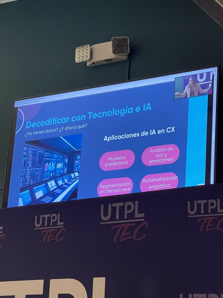 El CX  no es solo investigación, es comprensión #SoyMercadologoUTPL